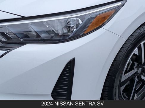 Used 2024 Nissan Sentra SV FWD image 10