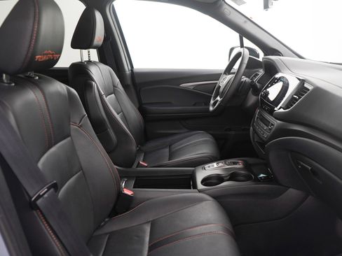 Used 2022 Honda Pilot TrailSport image 11
