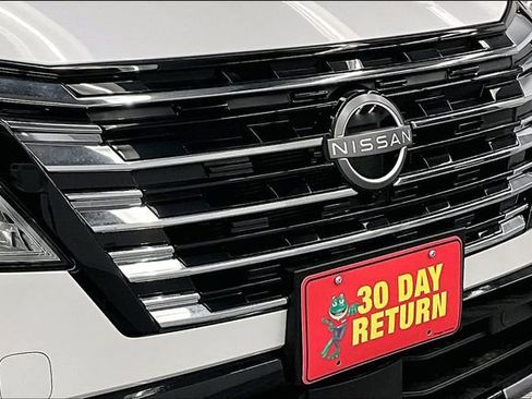 New 2025 Nissan Rogue Platinum image 15