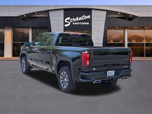 Used 2024 GMC Sierra 1500 AT4 w/ Technology Package AWD/4WD image 3