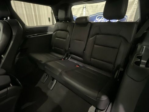 Used 2025 Lincoln Navigator Reserve w/ Jet Appearance Package image 12