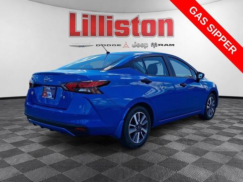 Used 2024 Nissan Versa S w/ S Plus Package FWD image 4