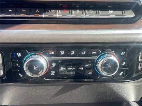 Used 2022 GMC Sierra 1500 SLT w/ SLT Premium Plus Package image 34