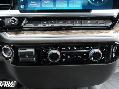 Used 2024 Chevrolet Silverado 1500 RST w/ Protection Package image 28