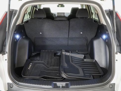 Certified 2025 Honda CR-V EX image 9