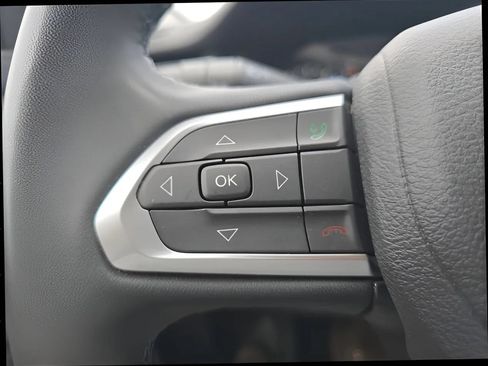 Used 2022 Jeep Compass Latitude AWD/4WD image 21