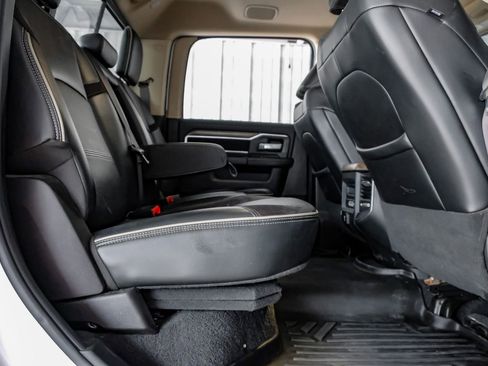 Used 2020 RAM 3500 Laramie image 36
