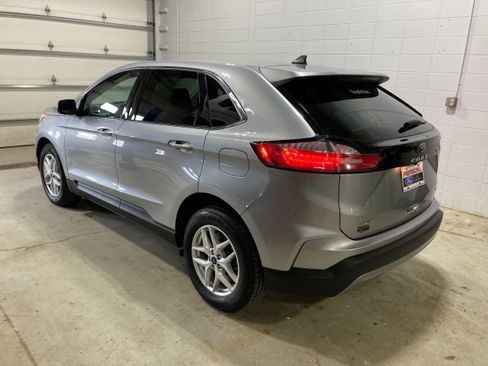 Used 2022 Ford Edge SEL w/ Convenience Package AWD/4WD image 15