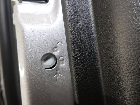 Used 2025 RAM 1500 Big Horn image 38