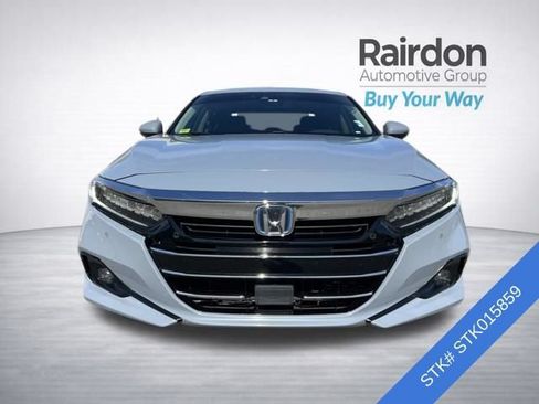 Used 2021 Honda Accord Touring image 2