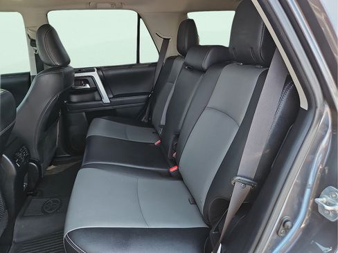 Used 2023 Toyota 4Runner SR5 Premium w/ Moonroof Package AWD/4WD image 10