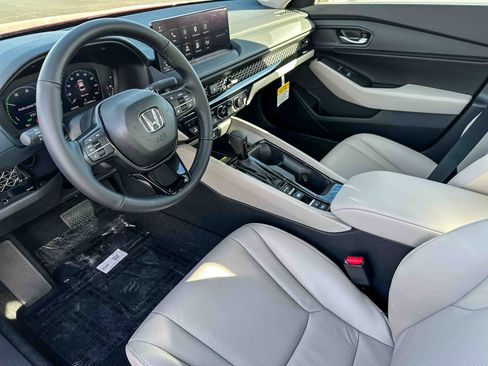 New 2025 Honda Accord EX-L image 9