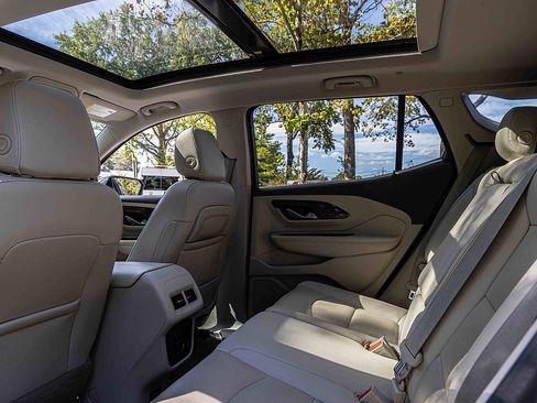 Used 2020 GMC Terrain Denali image 23