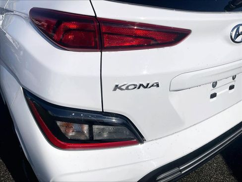 Used 2023 Hyundai Kona SE w/ Cargo Package image 28