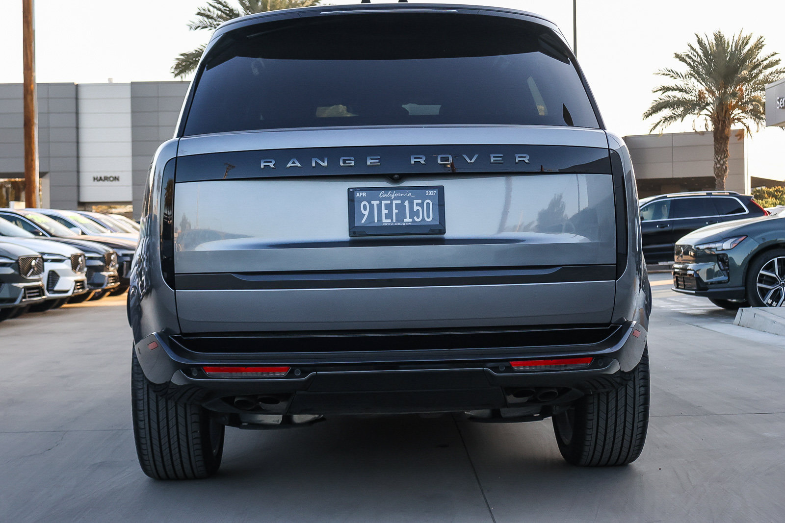 Certified 2025 Land Rover Range Rover SE AWD/4WD image 6
