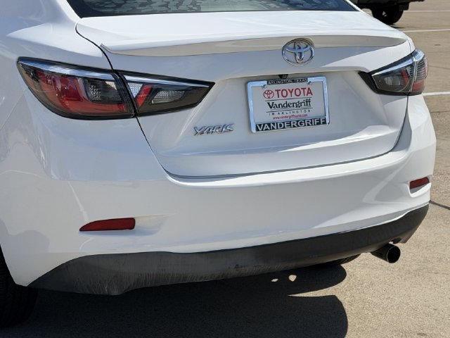 Used 2019 Toyota Yaris LE FWD image 6