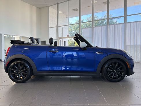 Used 2019 MINI Cooper Convertible FWD image 8