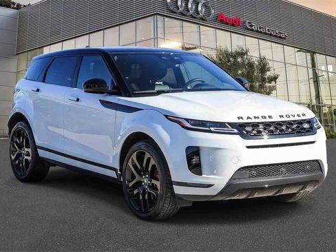 Used 2022 Land Rover Range Rover Evoque SE image 5
