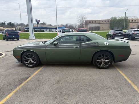 Used 2019 Dodge Challenger R/T w/ Cold Weather Group image 20