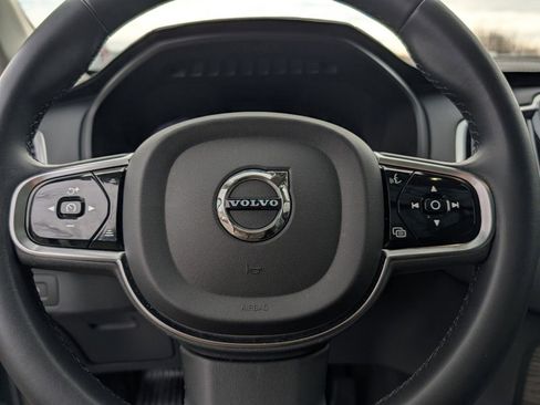 Used 2023 Volvo XC90 T8 Ultimate image 28