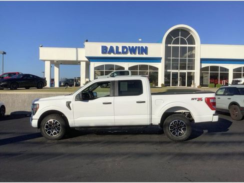 Used 2023 Ford F150 XL w/ STX Appearance Package image 4