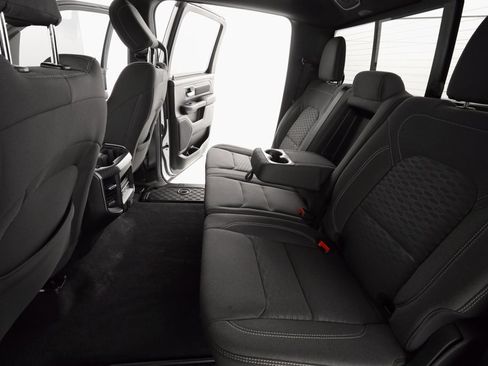 Certified 2025 RAM 1500 Big Horn image 17