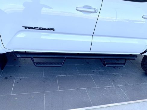 Used 2023 Toyota Tacoma SR5 image 10