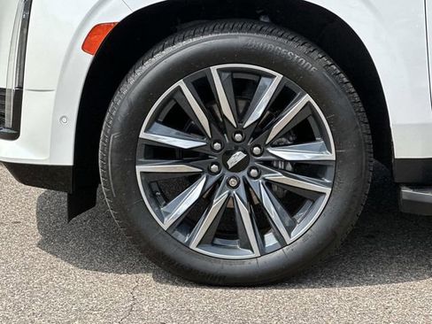 Used 2021 Cadillac Escalade Sport Platinum AWD/4WD image 8
