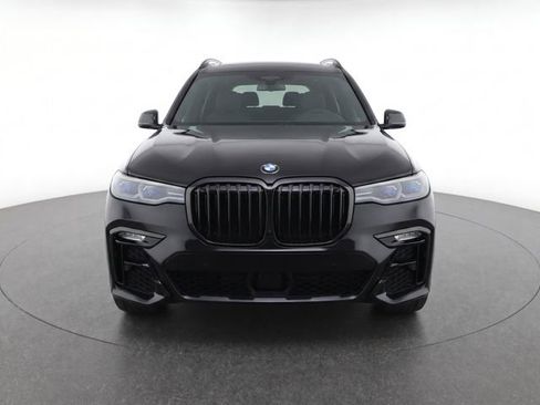 Used 2022 BMW X7 xDrive40i w/ M Sport Package AWD/4WD image 5
