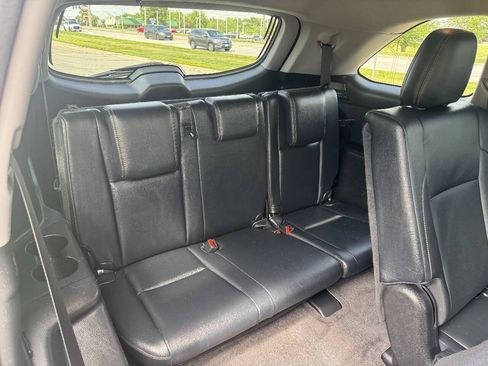 Used 2018 Toyota Highlander XLE AWD/4WD image 15