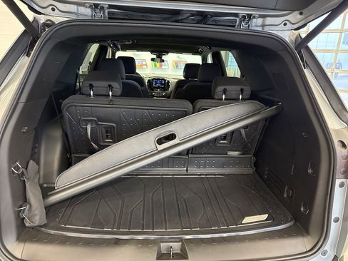 Certified 2023 Chevrolet Traverse LT w/ LPO, Floor Liner Package image 24