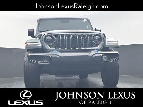 Used 2024 Jeep Wrangler Unlimited w/ Convenience Group image 15