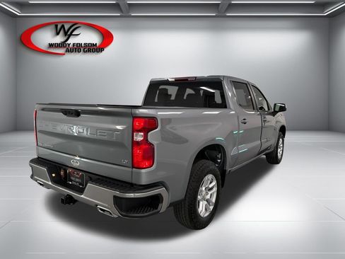 New 2026 Chevrolet Silverado 1500 LT w/ Z71 Off-Road Package AWD/4WD image 6