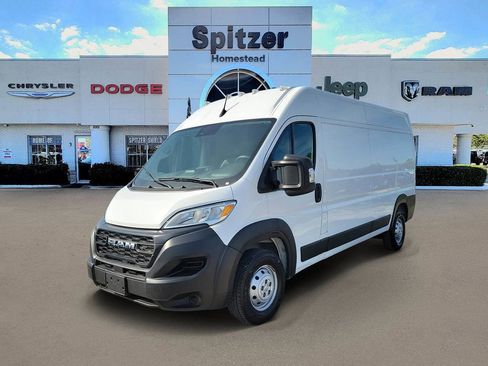 Used 2023 RAM ProMaster 2500 FWD image 4