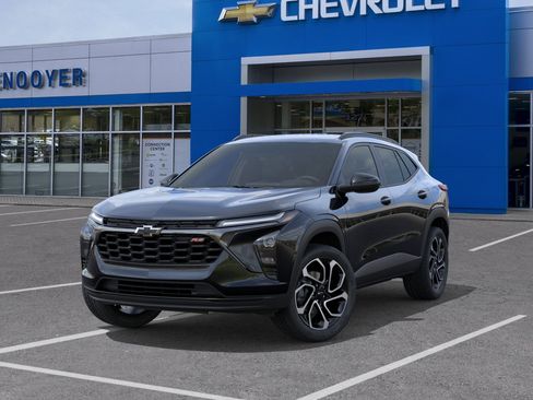 New 2026 Chevrolet Trax RS w/ Driver Confidence Package FWD image 30
