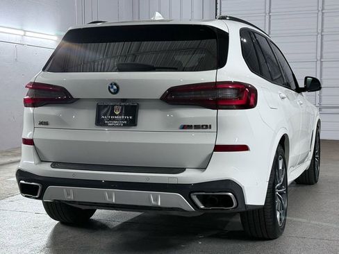 Used 2021 BMW X5 M50i w/ Executive Package image 9
