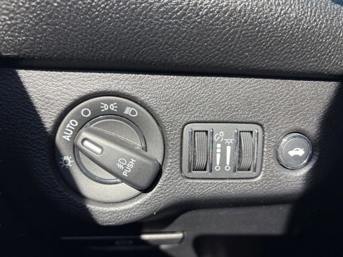 Used 2020 Dodge Challenger R/T w/ Blacktop Package image 21