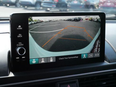 Used 2025 Honda Pilot EX-L image 31