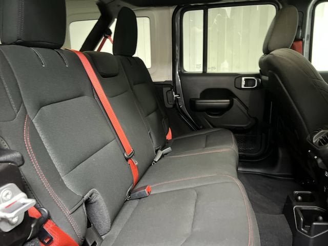 Used 2020 Jeep Wrangler Unlimited Rubicon w/ Quick Order Package 28Y Recon AWD/4WD image 26