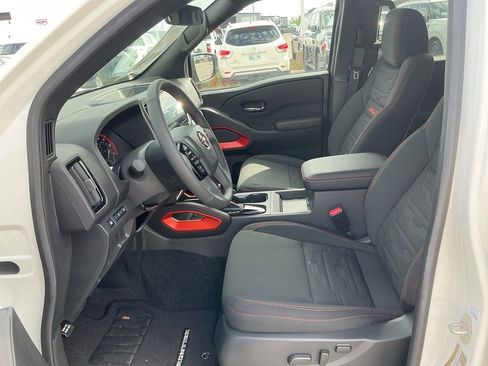 New 2025 Nissan Frontier Pro-X w/ Tow Package image 17