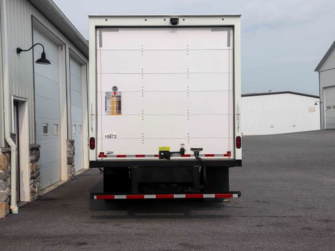 Used 2021 Ford E-450 and Econoline 450 Super Duty w/ Power Windows & Locks Group RWD image 4