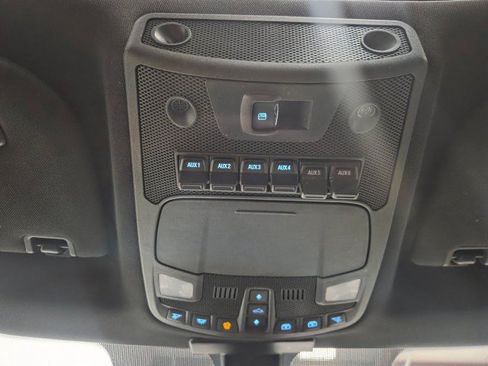 Used 2017 Ford F350 Platinum w/ Platinum Ultimate Package AWD/4WD image 70