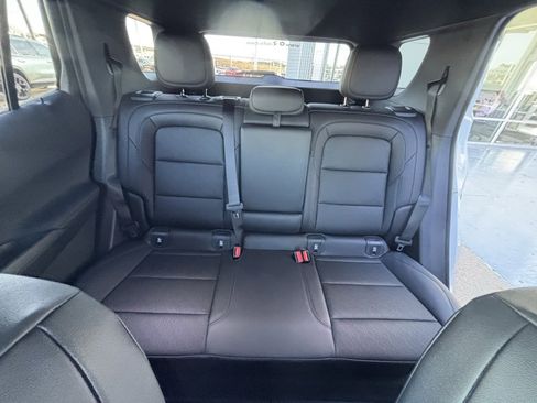 New 2026 Chevrolet Equinox LT w/ Convenience Package II image 8