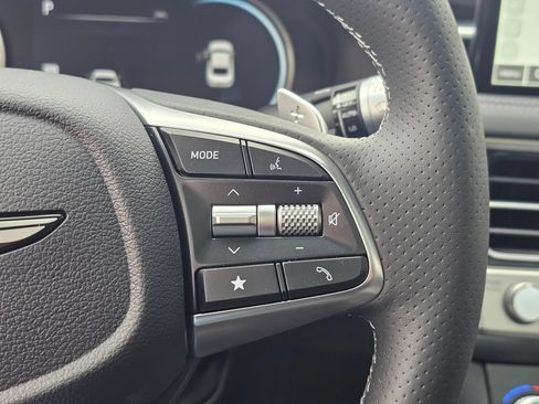 New 2026 Genesis G70 2.5T Prestige AWD/4WD image 34