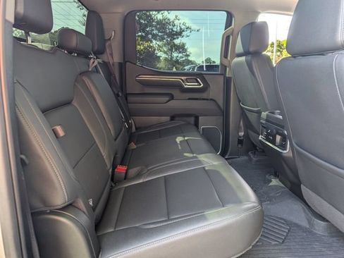 Used 2024 Chevrolet Silverado 1500 LTZ AWD/4WD image 26