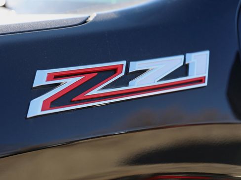 Used 2020 Chevrolet Silverado 1500 Custom Trail Boss w/ Custom Convenience Package image 10