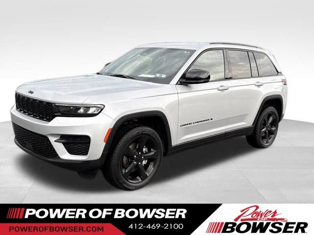Used 2023 Jeep Grand Cherokee Altitude AWD/4WD 360° Tour