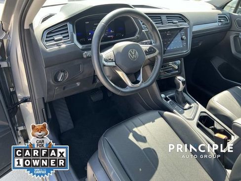 Certified 2023 Volkswagen Tiguan SE w/ Panoramic Sunroof Package image 16