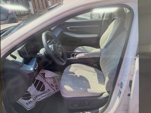Used 2024 Hyundai Sonata SEL image 3