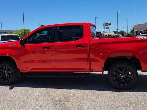 Used 2023 Chevrolet Silverado 1500 LT Trail Boss AWD/4WD image 5